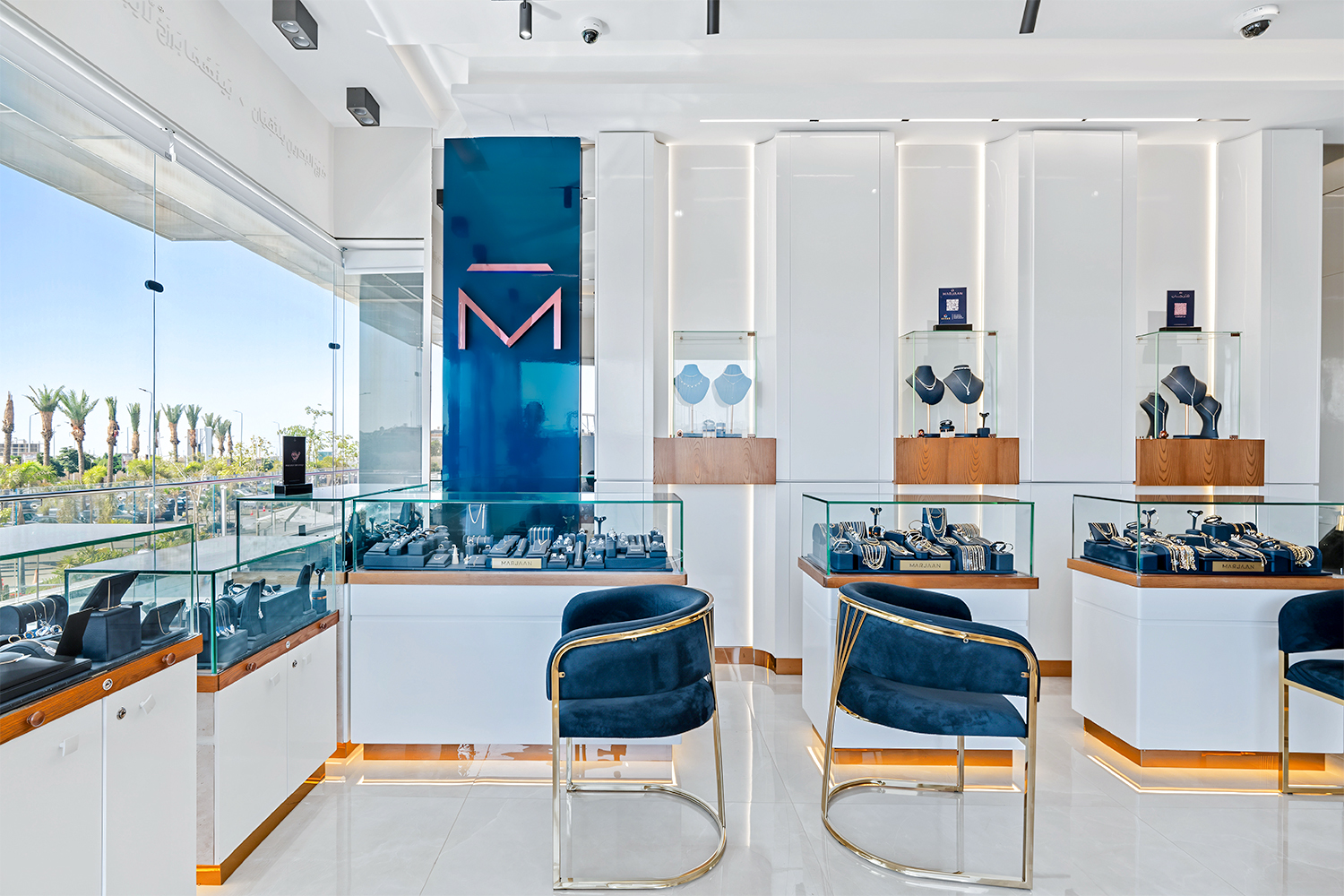 Marjaan jewellery store – showroom overview