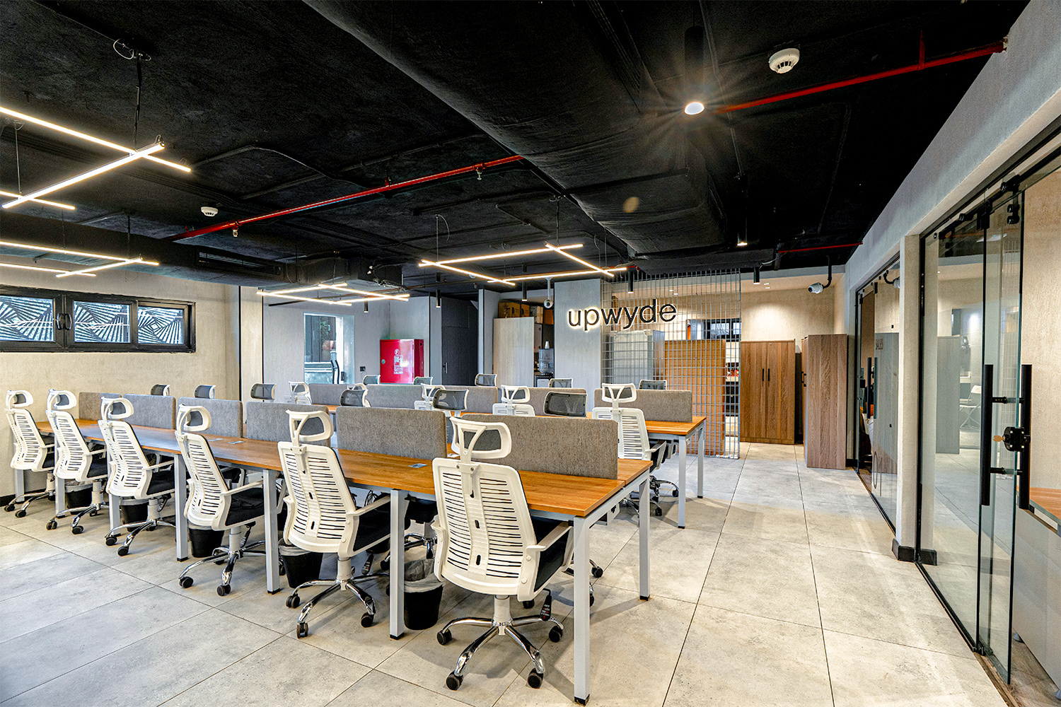 Upwyde office – workspace overview